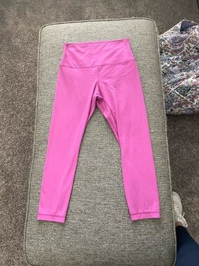 lululemon athletica Hot Pink High-Rise Capris